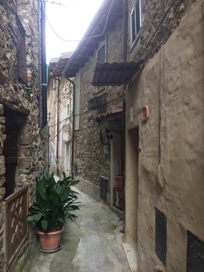 House In The Medieval Village アプリカーレ エクステリア 写真